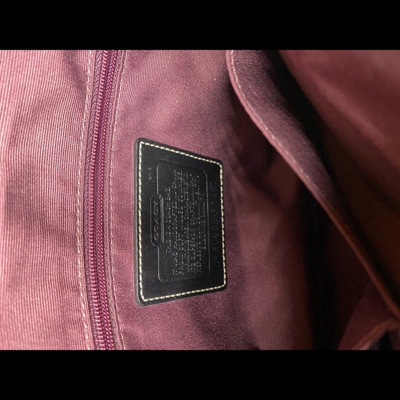 Coach purse - Picture 4 of 6